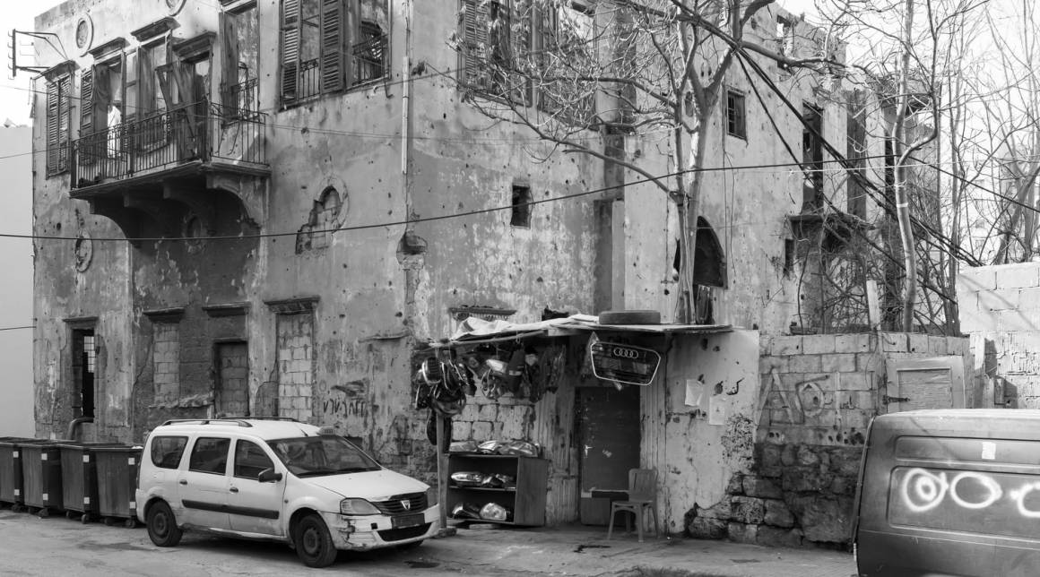 Beirut preget av krig. Foto: Unsplash/Maxime Guy.